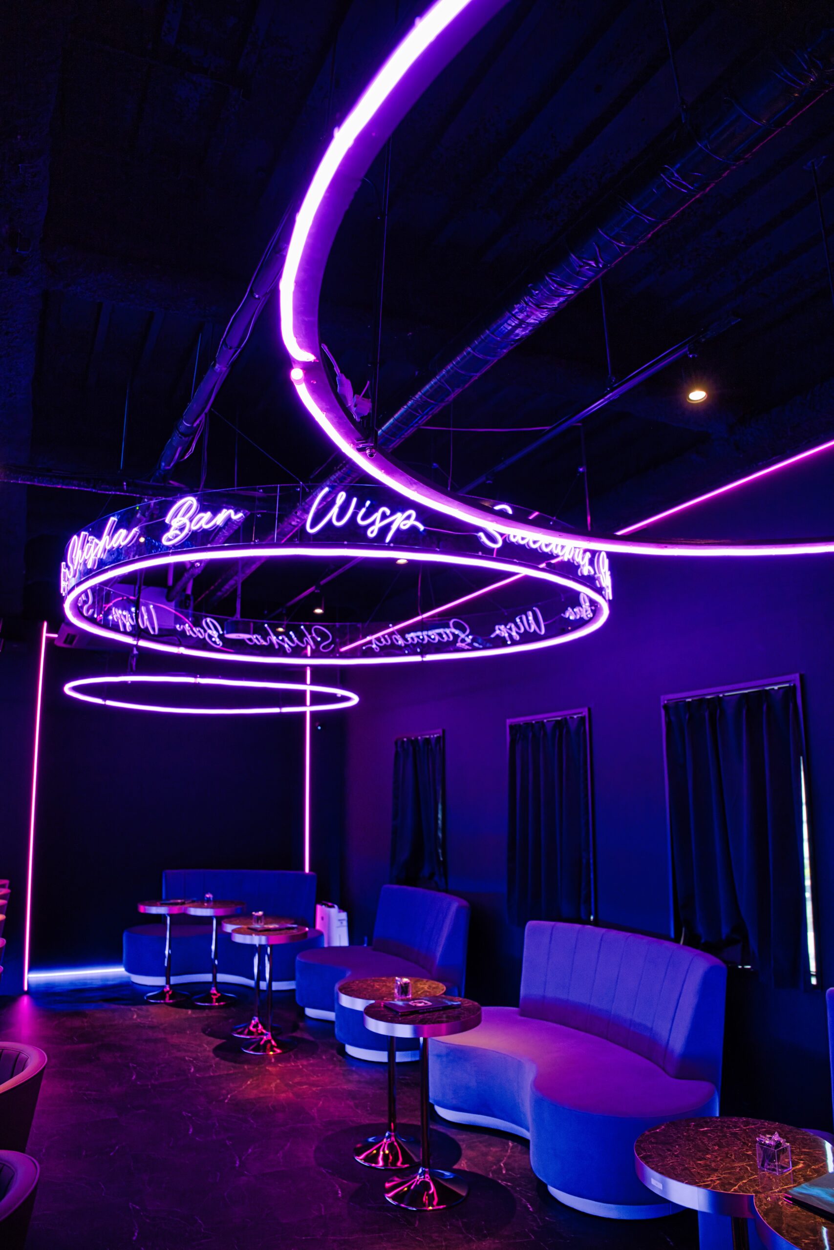 후쿠오카 시샤 바 WISP 내부